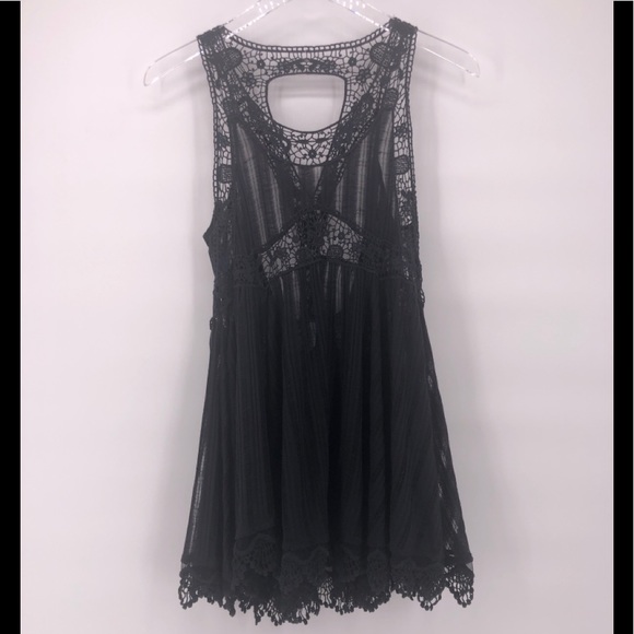 Free People Tops - Free People Black Lace Overlay Tank Cutout XS
